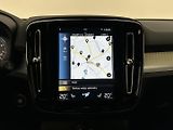 Volvo XC40 2.0  B4 Momentum Pro - náhled 24