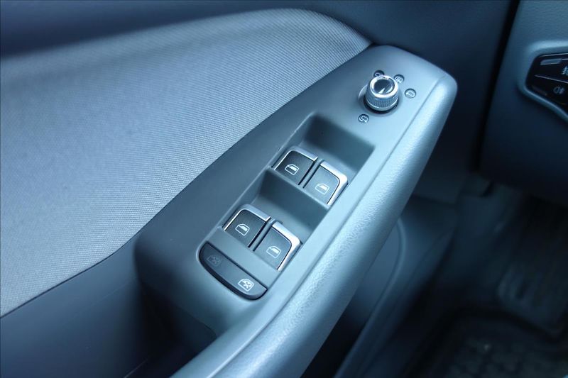 Audi Q5 2,0 TDi 120KW,S-TRONIC,QATTRO. - fotka 32 z 36