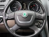 Škoda Yeti (2010) 2.0 TDI, 4X4, ČR,1.maj - náhled 15