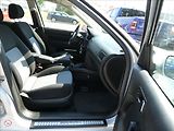 Volkswagen Golf 1,9 TDi 74kW EDITION - náhled 16