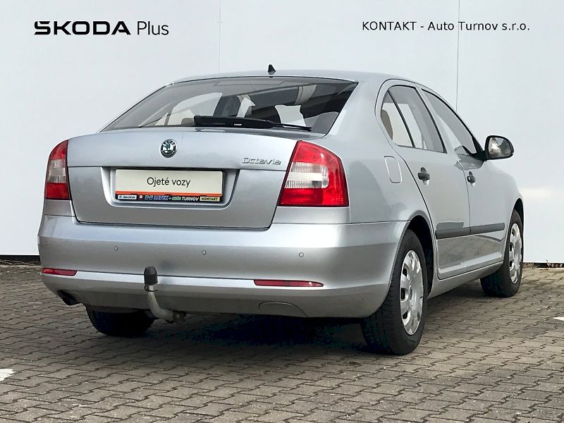 Škoda Octavia (2011) CLASSIC  1,2 TSI - fotka 2 z 21