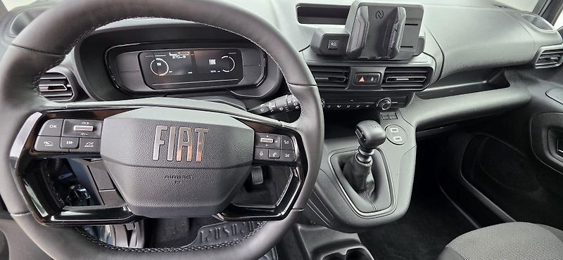 Fiat Dobló (2025) 1.5 BlueHDI 130k van L1 - fotka 4 z 9