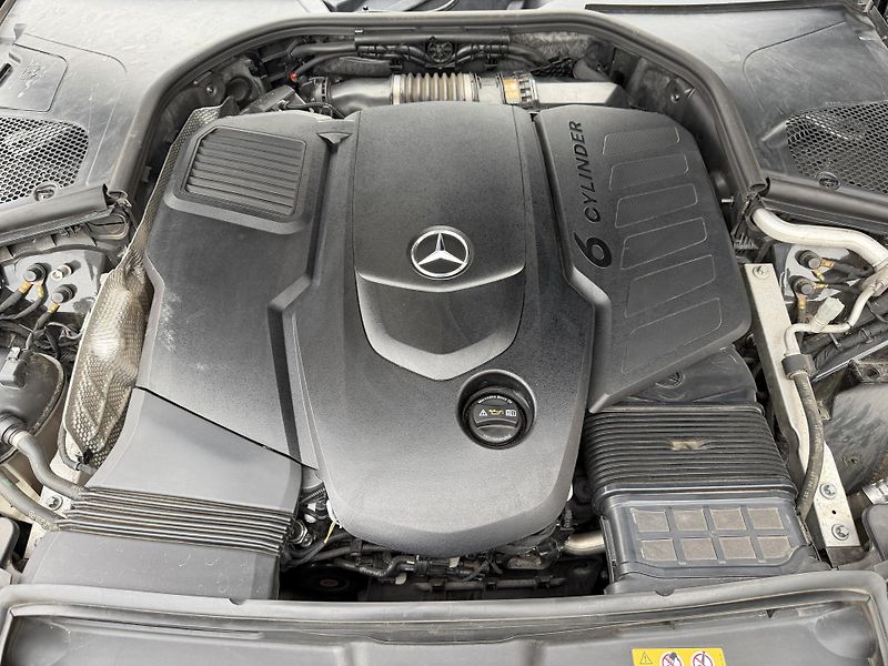 Mercedes-Benz Třídy S 400d AMG 4M ČR DPH ZÁRUKA 6/27 - fotka 58 z 60