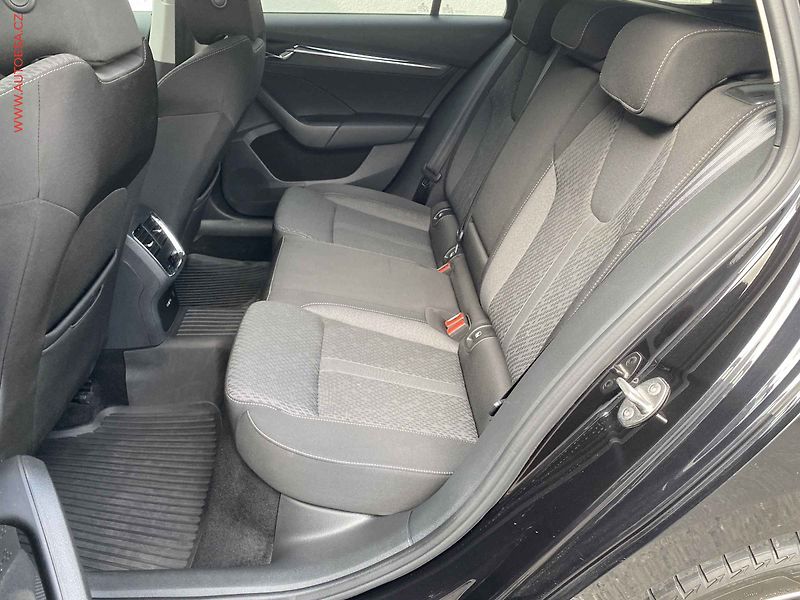 Škoda Octavia (2020) 2.0 TDi, 1.maj,ČR, Style - fotka 10 z 19