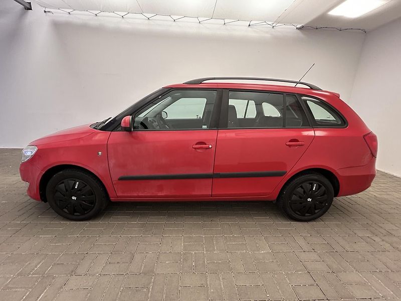 Škoda Fabia 1.2 HTP Ambiente - fotka 3 z 21