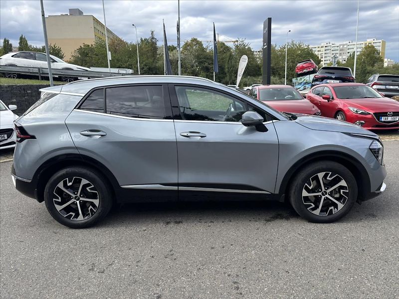 Kia Sportage 1,6 TGDi HEV AT TOP ADAPTIV - fotka 6 z 49