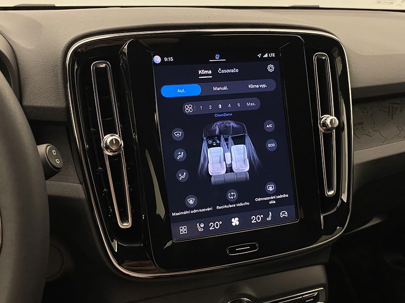 Volvo XC40 PURE ELECTRIC RECHARGE CORE  - fotka 39 z 55