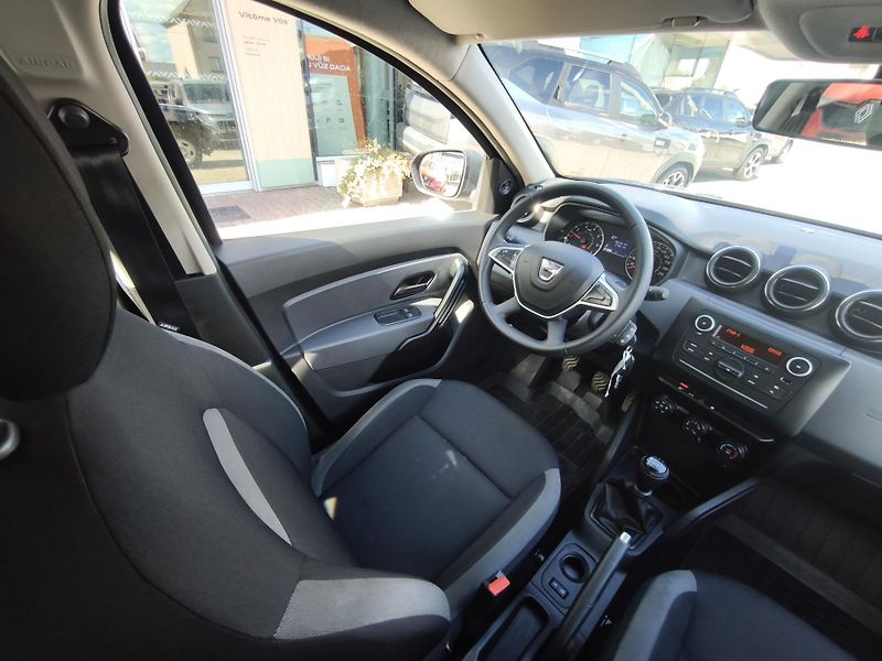 Dacia Duster 2020 ČR 1.0 TCe REZERVACE  - fotka 7 z 29