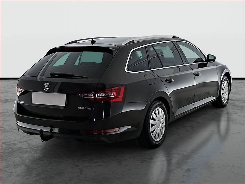 Škoda Superb (2017) 2.0 TDI, Automat, Navi - fotka 5 z 21
