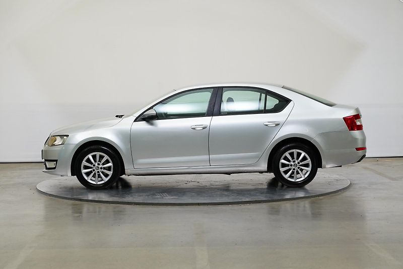 Škoda Octavia - fotka 3 z 24