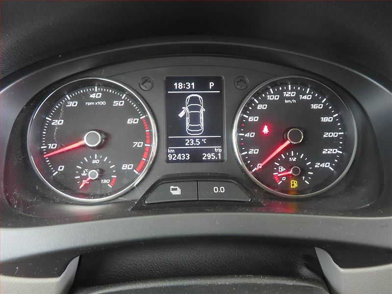 Seat Toledo (2014) 1.4 TSI, Automat, Tempomat - fotka 11 z 14