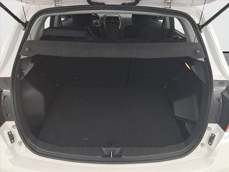 Mitsubishi ASX (2014) Invite 1.6 MIVEC, ČR,1.maj - fotka 13 z 17