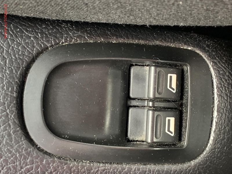 Peugeot 206 (2004) 1.4HDi - fotka 17 z 18