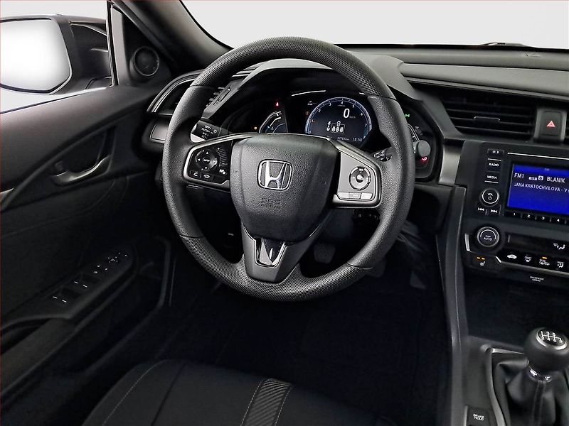 Honda Civic (2019) 1.0 VTEC Turbo, ČR,1.maj - fotka 7 z 16