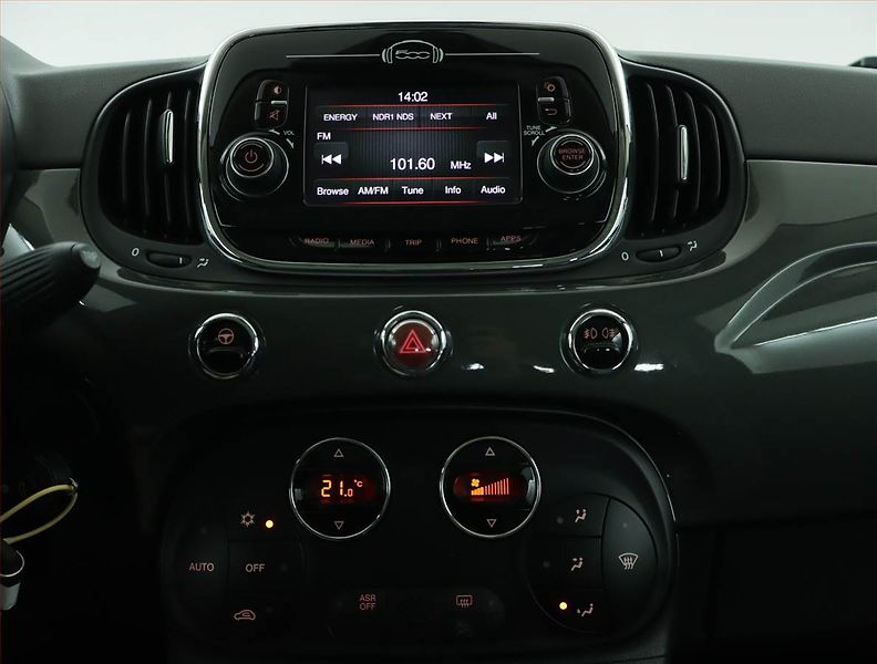 Fiat 500 (2016) 1.2, Serv.kniha, Pan. střecha - fotka 11 z 13