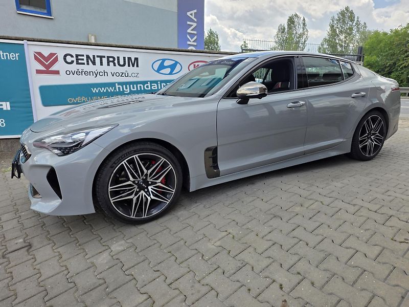 Kia Stinger 3.3-GT-4x4-V ZÁRUCE - fotka 6 z 12