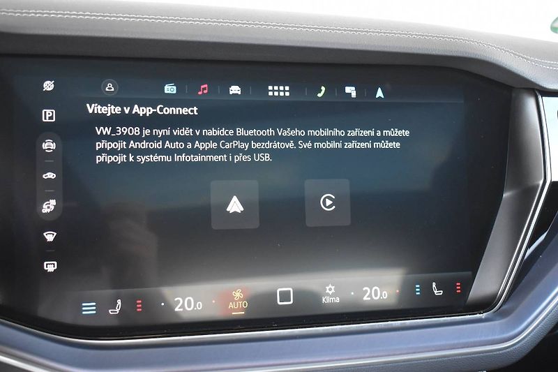 Volkswagen Touareg (2025) R-Line 3.0TDI 210kW,tažné,weba - fotka 9 z 28