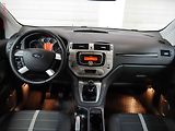 Ford Kuga (2011) 2.0 TDCi 4x4, AC, TZ, park - náhled 8