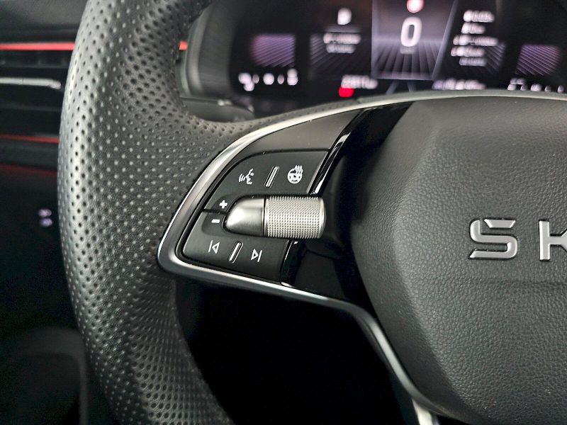Škoda Kamiq (2025) 1.5TSI 110kW Monte Carlo - fotka 10 z 30