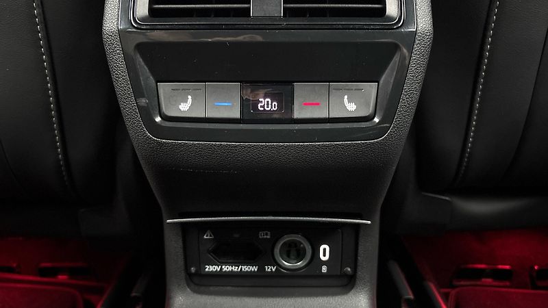 Škoda Kodiaq 2.0 TDI DSG 4x4 Sportline - fotka 23 z 32