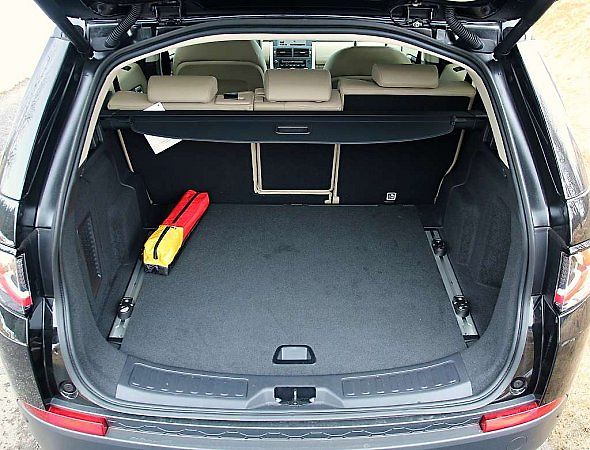 Land Rover Discovery Sport.