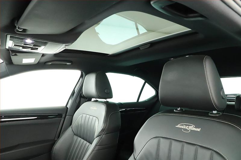 Škoda Superb (2020) Laurin&Klement 2.0 TSI - fotka 13 z 30