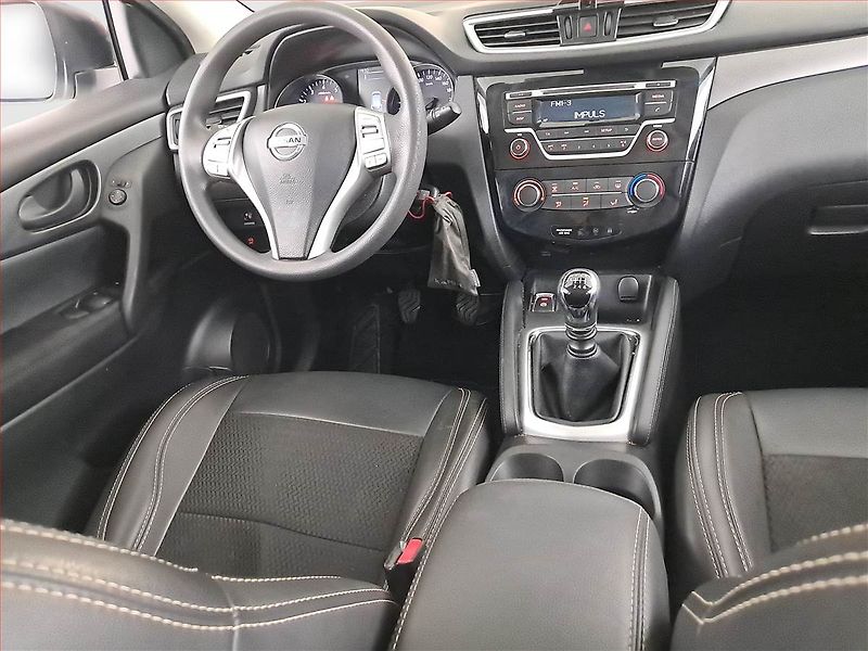 Nissan Qashqai (2017) 1.2 DIG-T, ČR,1.maj, Tempomat - fotka 7 z 18