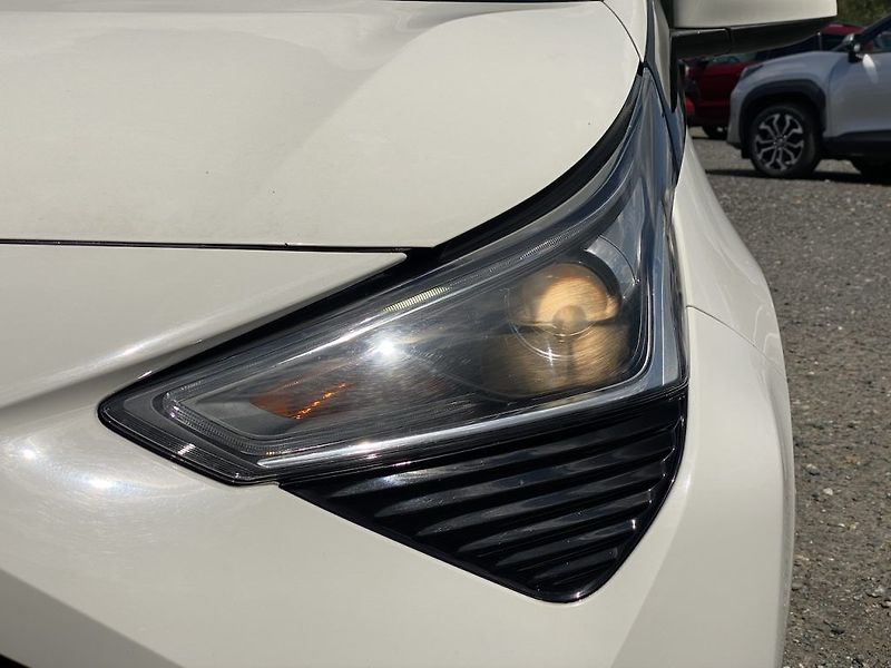 Toyota Aygo 1.0i, ČR, X-play Style, záruka - fotka 8 z 16