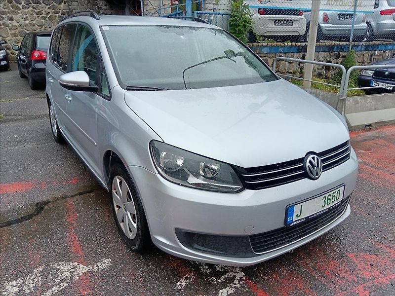 Volkswagen Touran 1,2 TSi  Comfortline - fotka 18 z 24