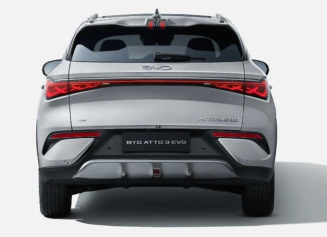 BYD Ostatní (2026) Excellence AWD 450k - DEMO - fotka 4 z 7