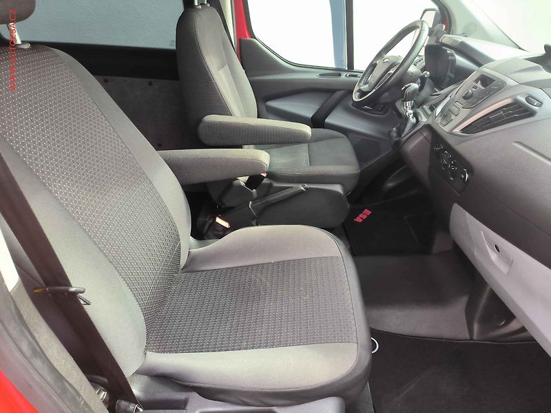 Ford Transit Custom (2017) 2.0TDCi 8míst, TREND, AC - fotka 10 z 20