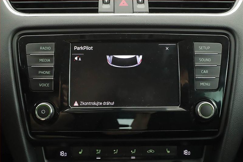 Škoda Octavia (2015) Style 1.6 TDI, Serv.kniha - fotka 15 z 20