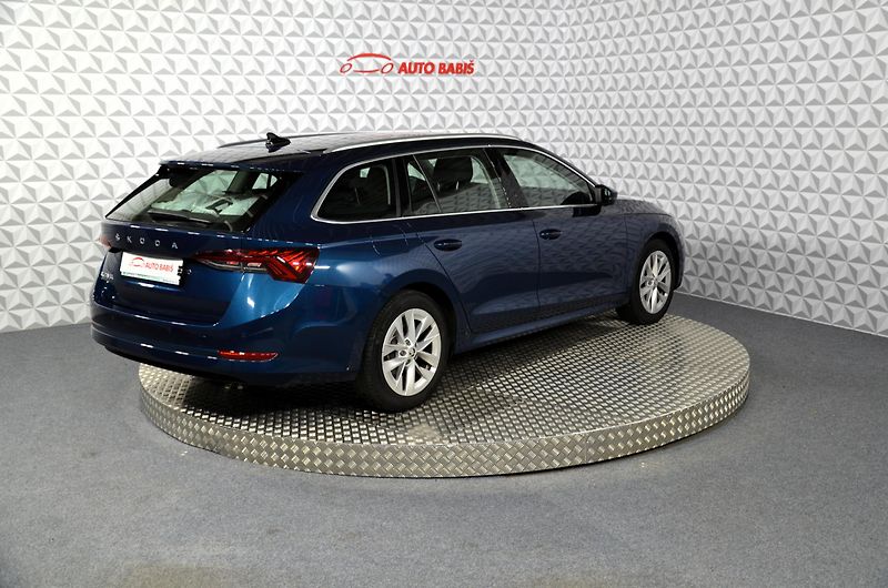 Škoda Octavia (2023) Combi 1.5TSI 110 Style - fotka 5 z 19