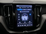 Volvo XC60 B4 AWD DARK PLUS AUT - náhled 29