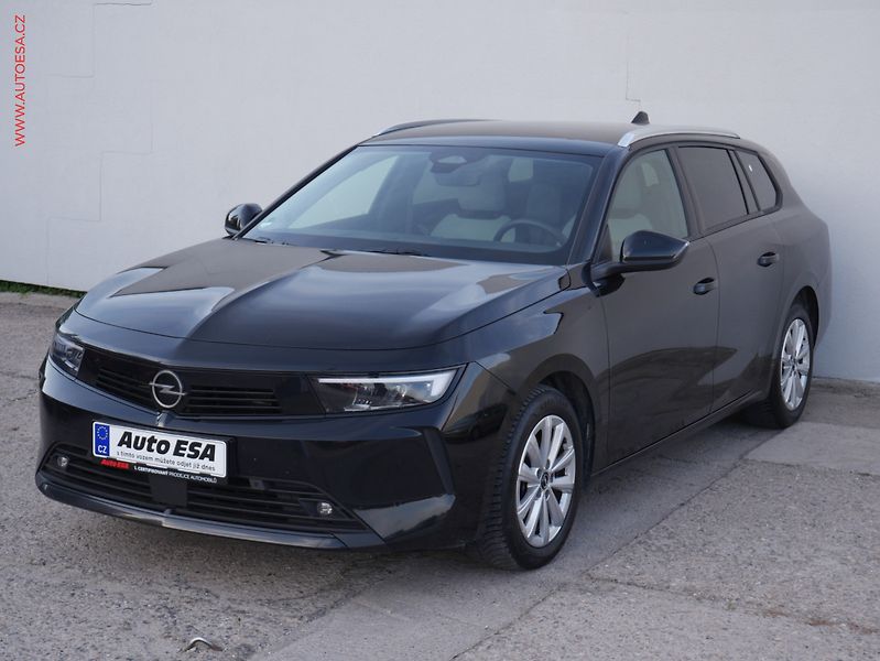 Opel Astra (2023) 1.5 CDTi, Elegance, LED, navi - fotka 3 z 16