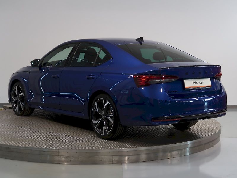 Škoda Octavia (2026) SPORTLINE 2.0TDI 110KW DSG NAV - fotka 7 z 46