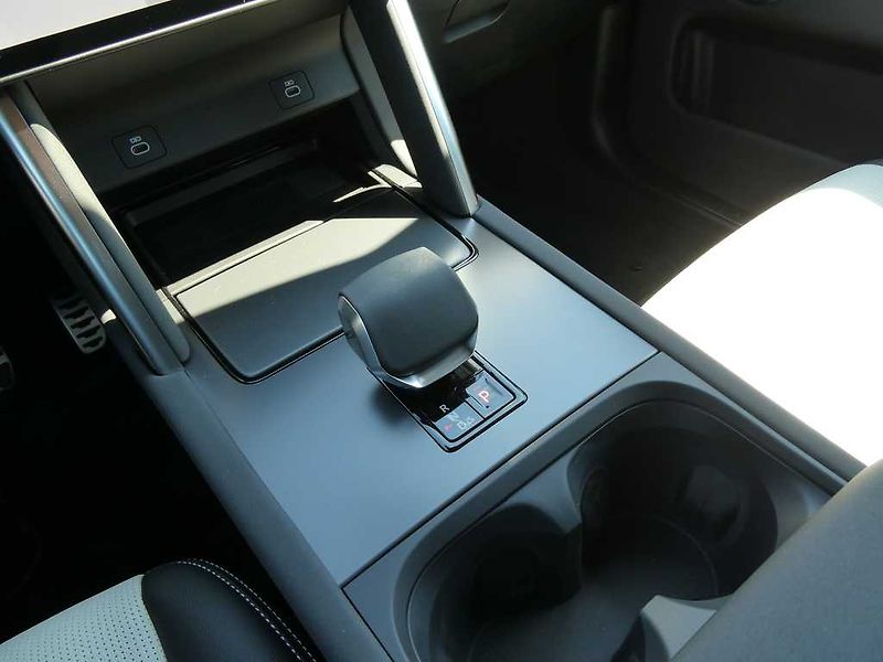 Land Rover Discovery Sport 1,5 Dynamic SE P270e - fotka 26 z 34
