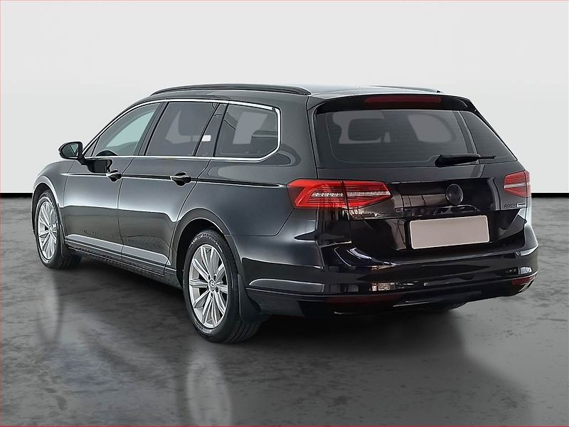 Volkswagen Passat (2016) 2.0 TDI, Automat, Kůže - fotka 4 z 19