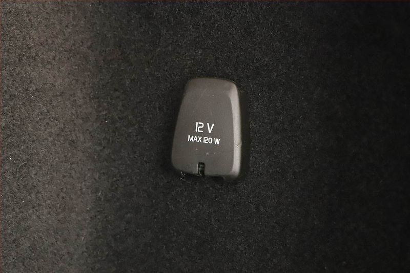 Volvo V60 (2020) T8 Polestar - fotka 14 z 20