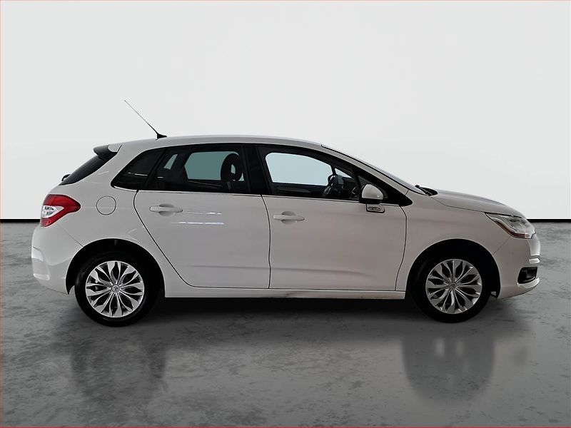 Citroën C4 (2012) 1.6 HDi, Serv.kniha, Tempomat - fotka 6 z 19