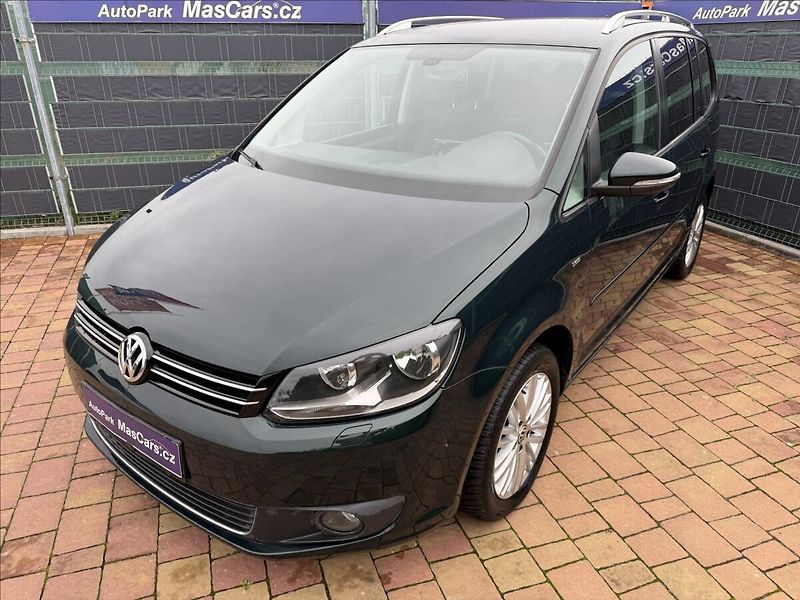 Volkswagen Touran 2.0 TDI Cup - fotka 4 z 19
