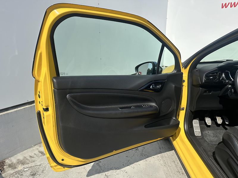 Citroën DS3 (2012) 1.6VTi 88kW - fotka 9 z 21