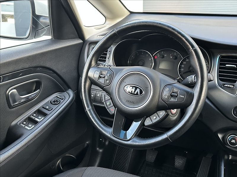 Kia Carens 1,6 GDI 135PS  Comfort Plus - fotka 22 z 50