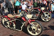 Existuje také prototyp s elektromotorem