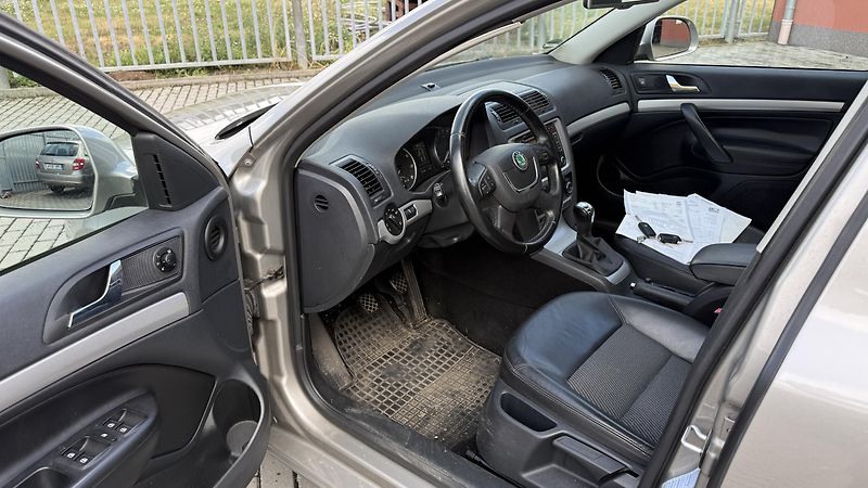 Škoda Octavia 1.4TSi*90kW*ELEGANCE PLUS*TOP* - fotka 11 z 22