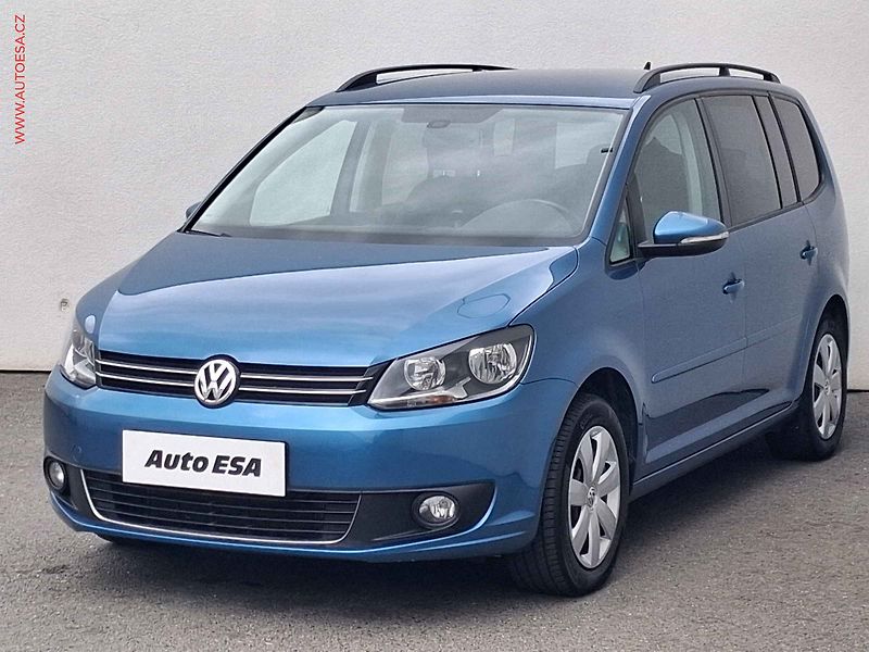 Volkswagen Touran (2015) 2.0TDi, Klima - fotka 3 z 17
