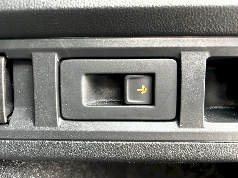 Škoda Octavia (2025) Combi 2.0 TDI 110kW DSG Sportl - fotka 32 z 35