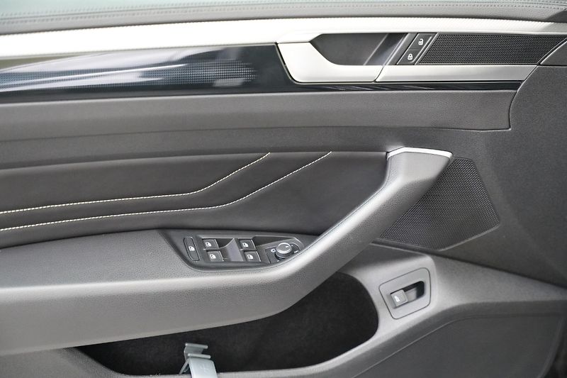 Volkswagen Arteon - fotka 12 z 26