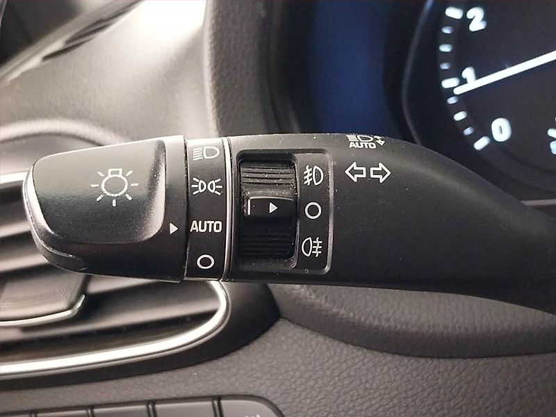Hyundai i30 (2018) Go! 1.4 T-GDI, ČR,1.maj - fotka 25 z 27