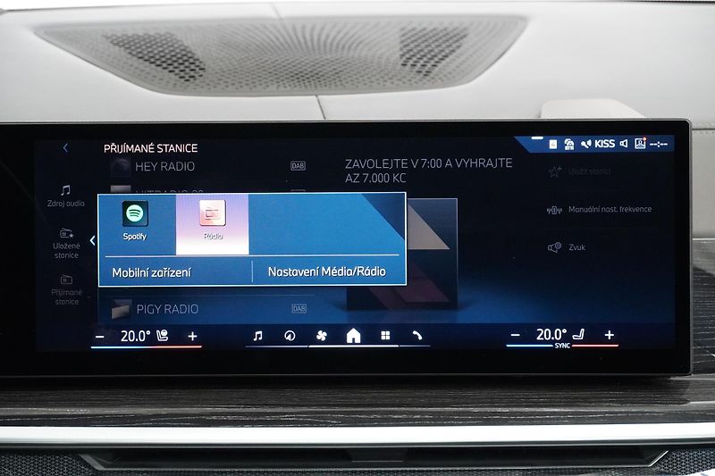 BMW X7 Xdrive40i,Mpaket,ČR,Iconic-G - fotka 38 z 49